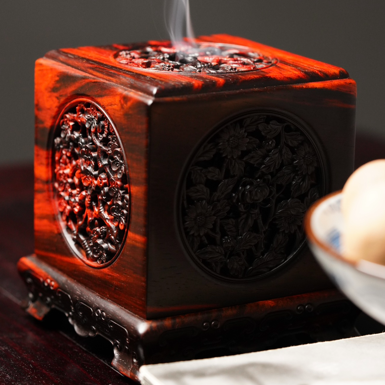 奢侈品老挝大红酸枝梅兰竹菊文房盘香盒高端熏香盒