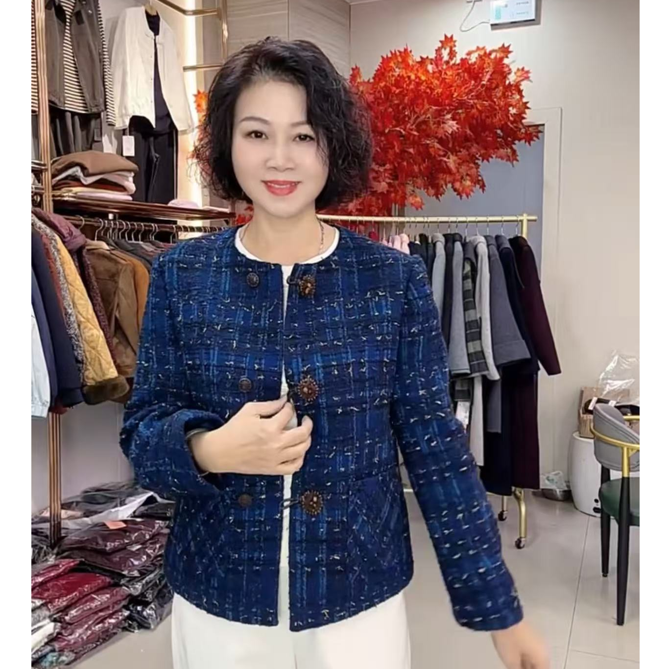 祥好服饰 新款户外休闲气质女士小围巾外套 0068
