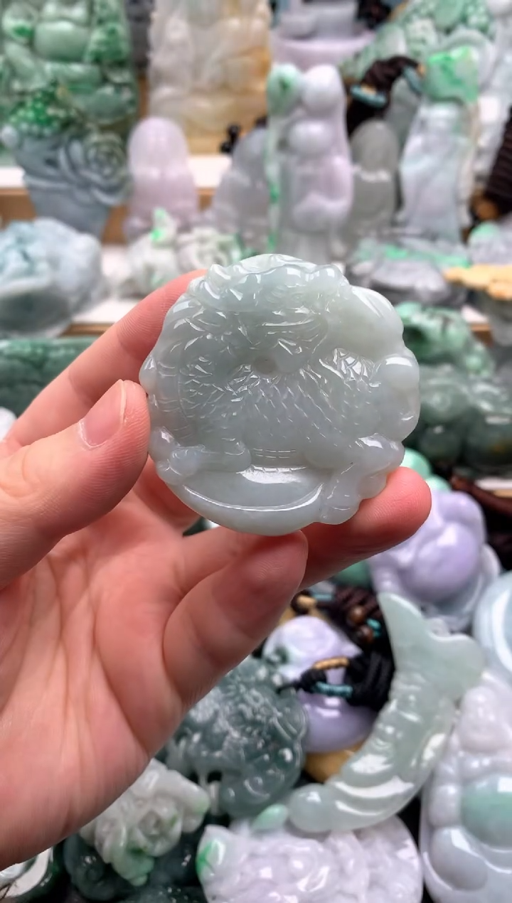 吊坠(不含链)未镶嵌翡翠1