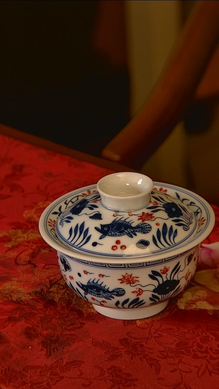 杯手工手绘杯杯很美丽