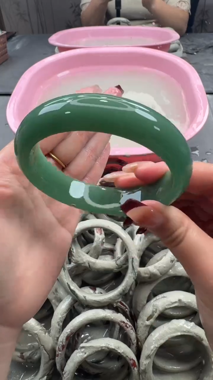 未镶嵌手镯石英质玉1 6768