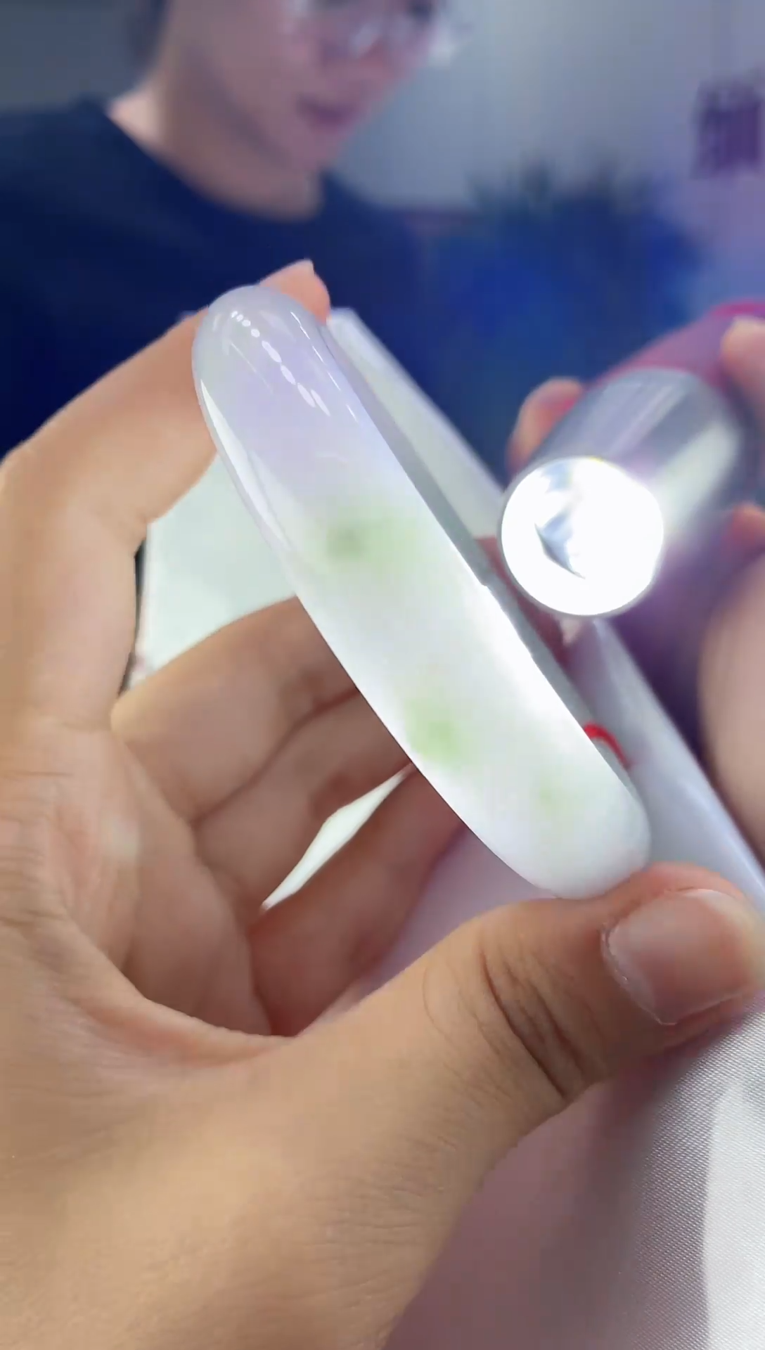 翡翠手镯未镶嵌11111111111111