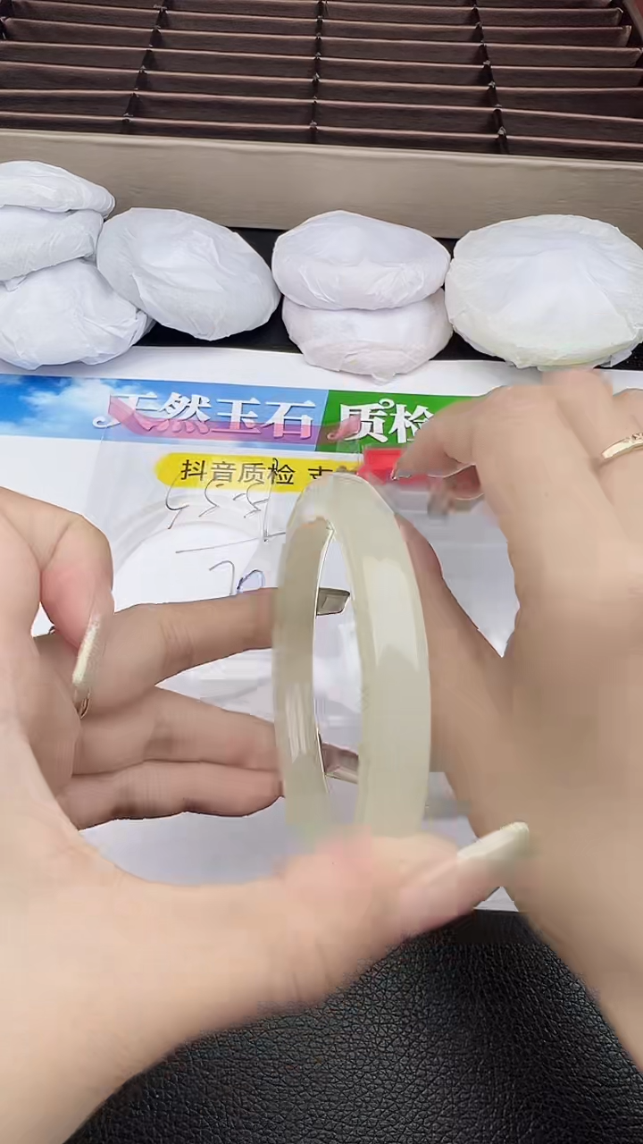 未镶嵌手镯石英质玉圈口56 57