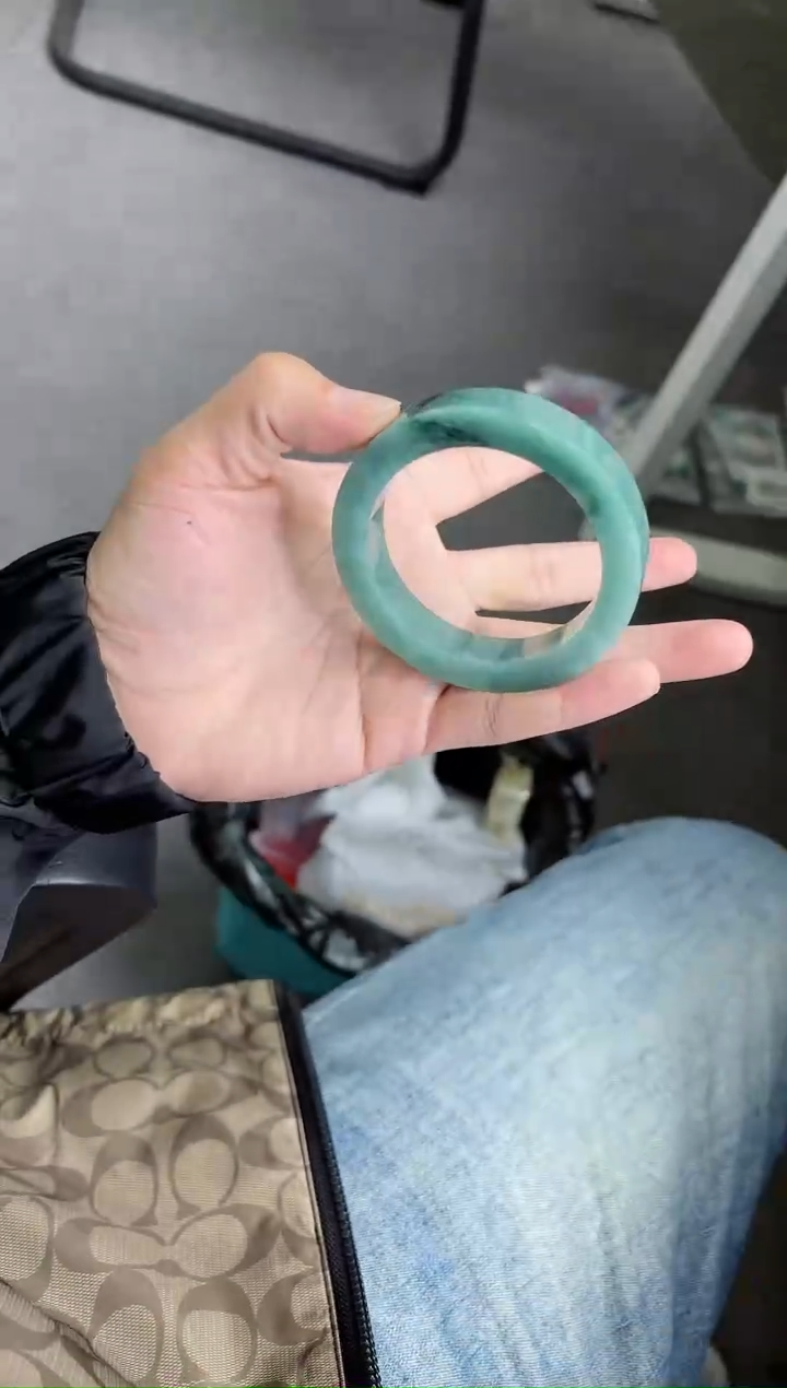 未镶嵌手镯定制翡翠翠*?手镯