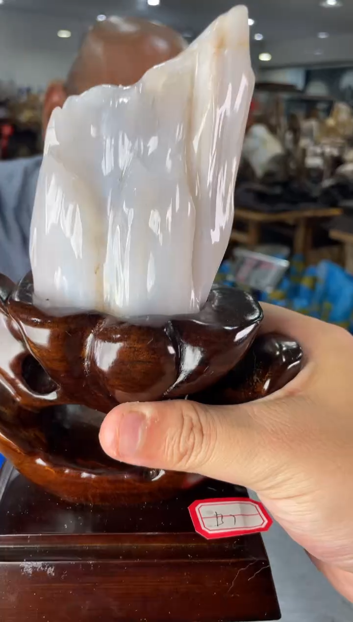 硅化玉未镶嵌摆件56