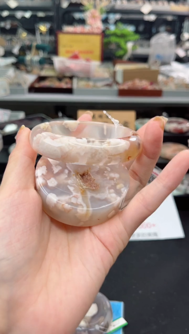 【闪购商品】石英质玉手镯未镶嵌59圈口（赠品镯心）3572433