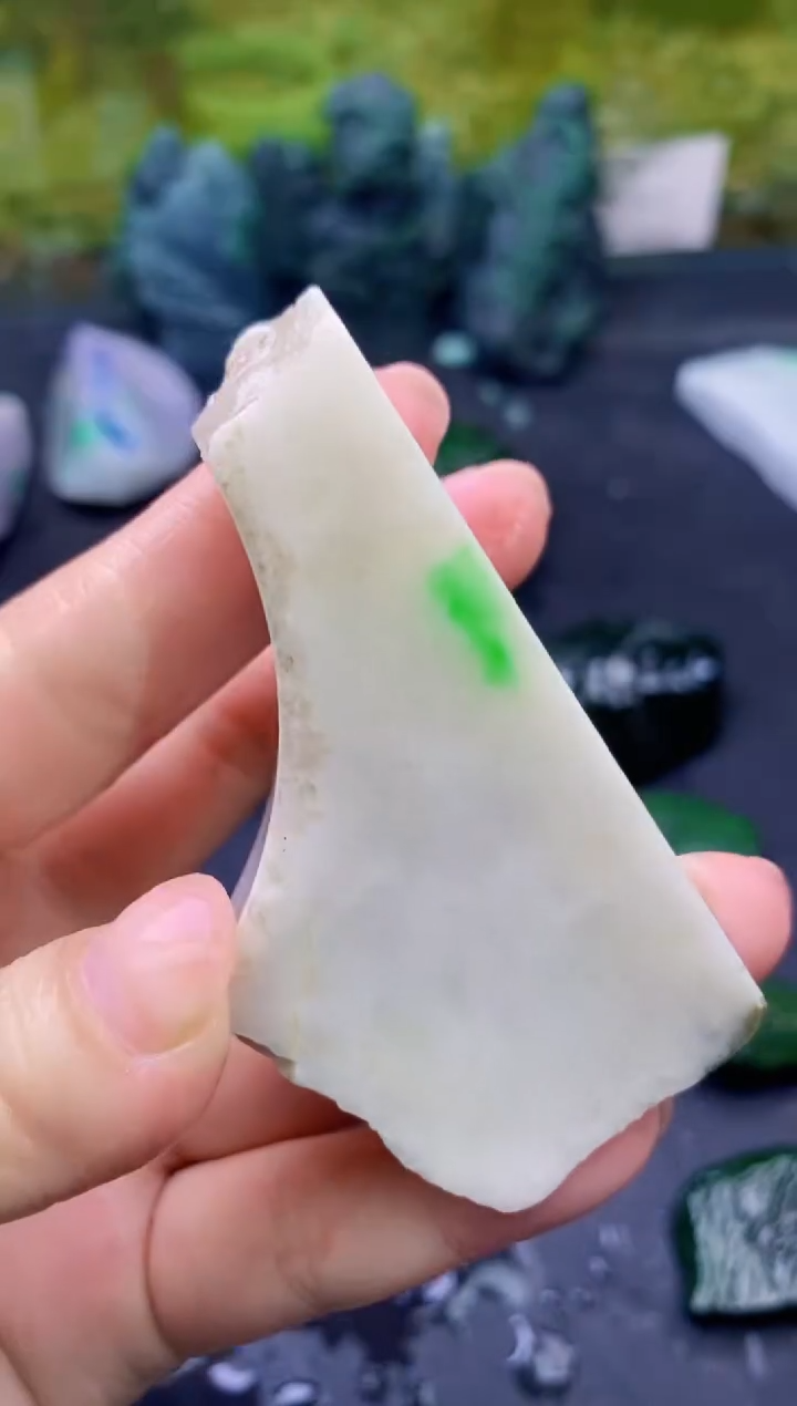 【闪购商品】翡翠颈饰未镶嵌036天然翡翠