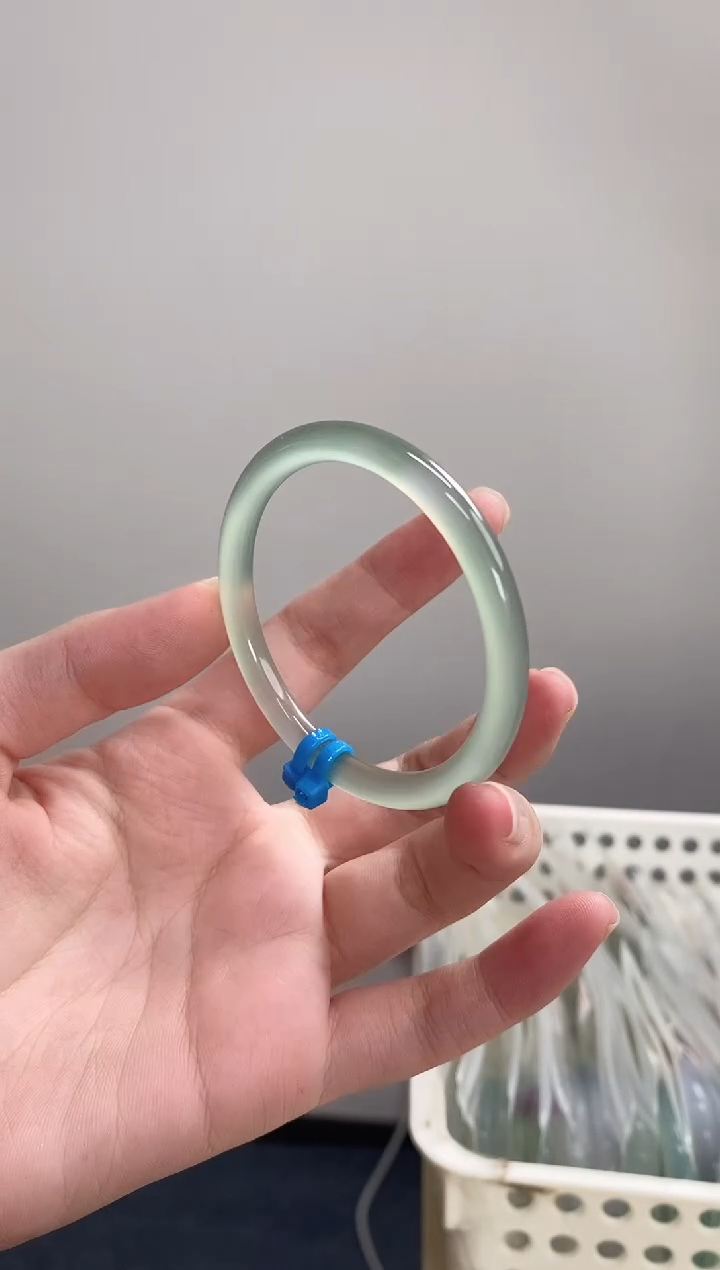 手镯玛瑙/玉髓未镶嵌50圈