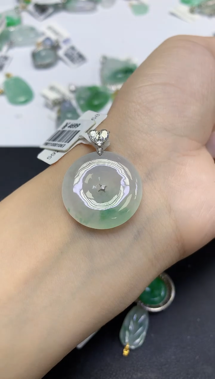 颈饰18K金镶嵌翡翠天然缅甸翡翠A货百元以上9元证书费自理