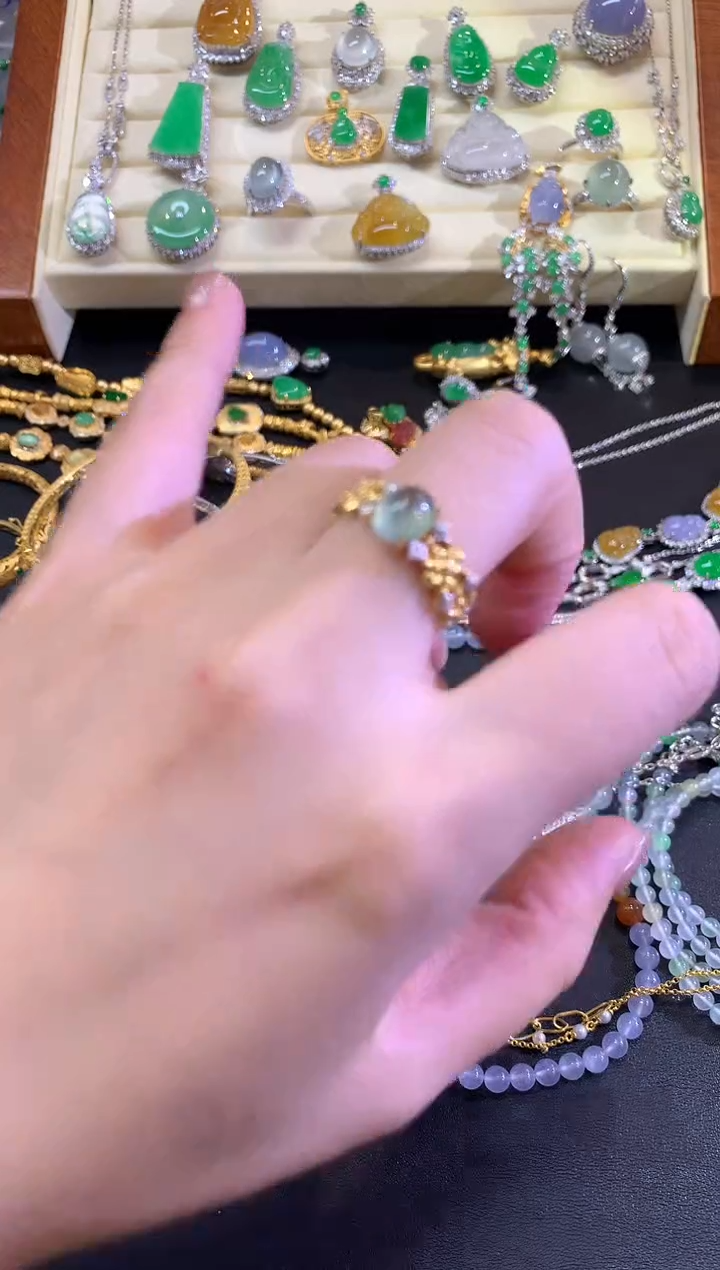 18K金镶嵌戒指翡翠戒指|2000+100