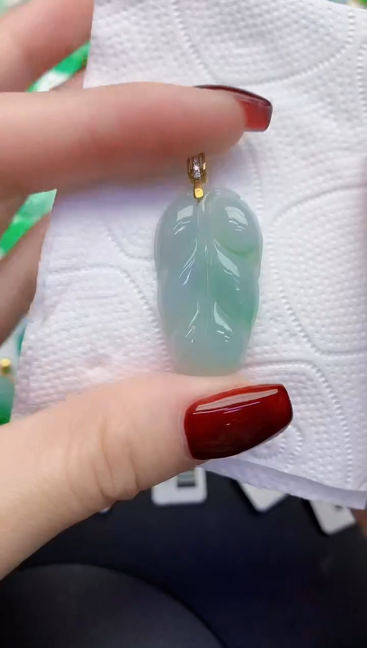 颈饰未镶嵌翡翠缅甸天然翡翠A货
