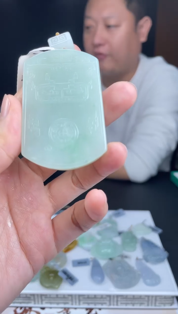 【闪购商品】定制翡翠未镶嵌02-19HDJT0143900