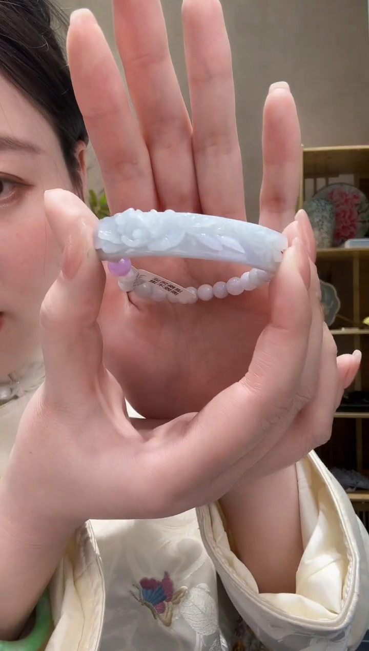 【闪购商品】翡翠颈饰未镶嵌手牌