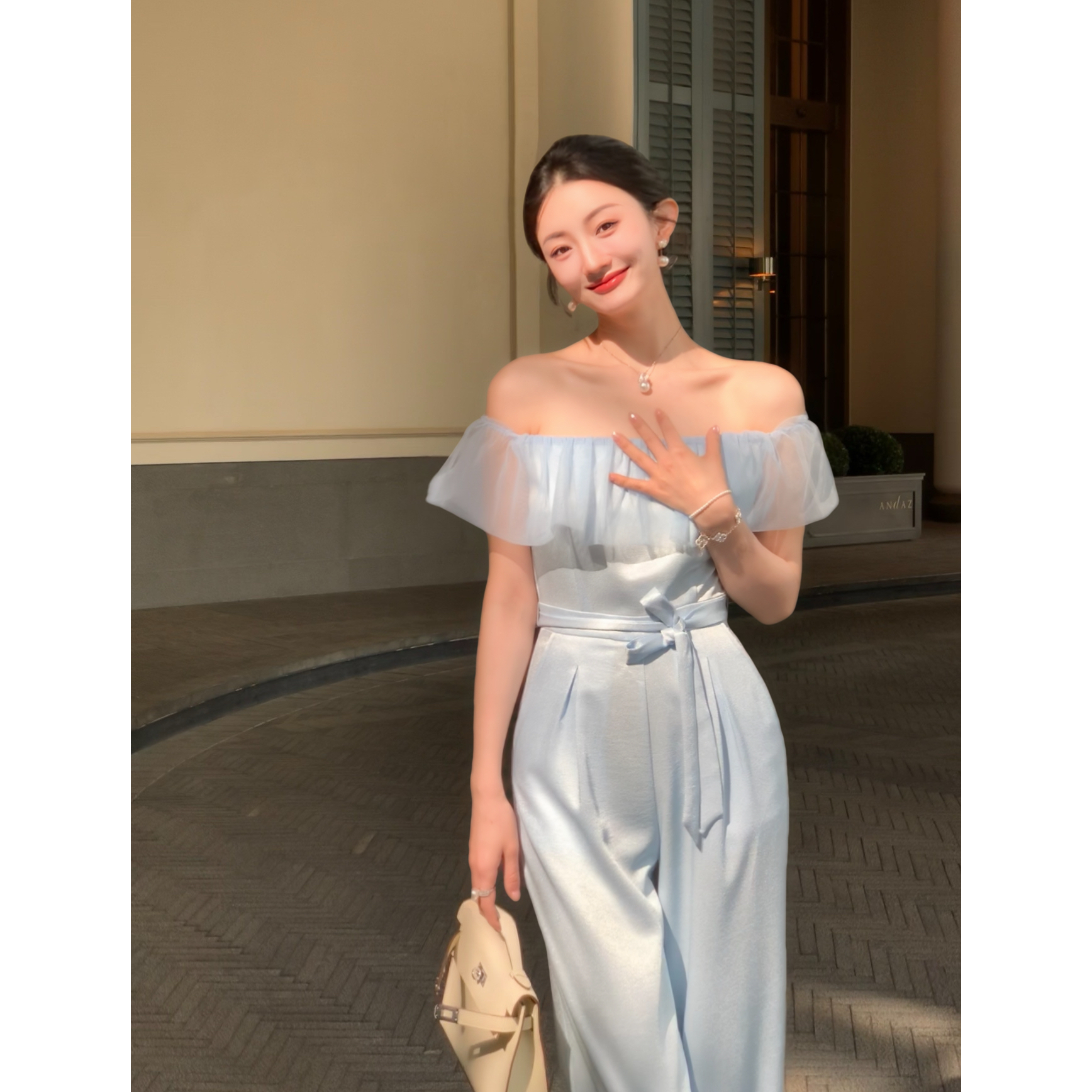 YEMAO 【海岛时光】2025春一字肩设计款显瘦绑带阔腿连体裤VG0060