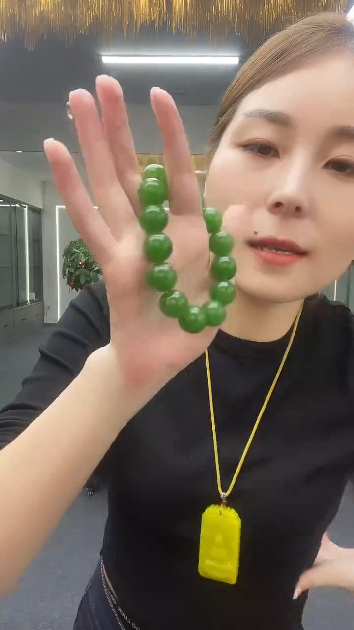 绿色圆卡16手串多样性发货一件