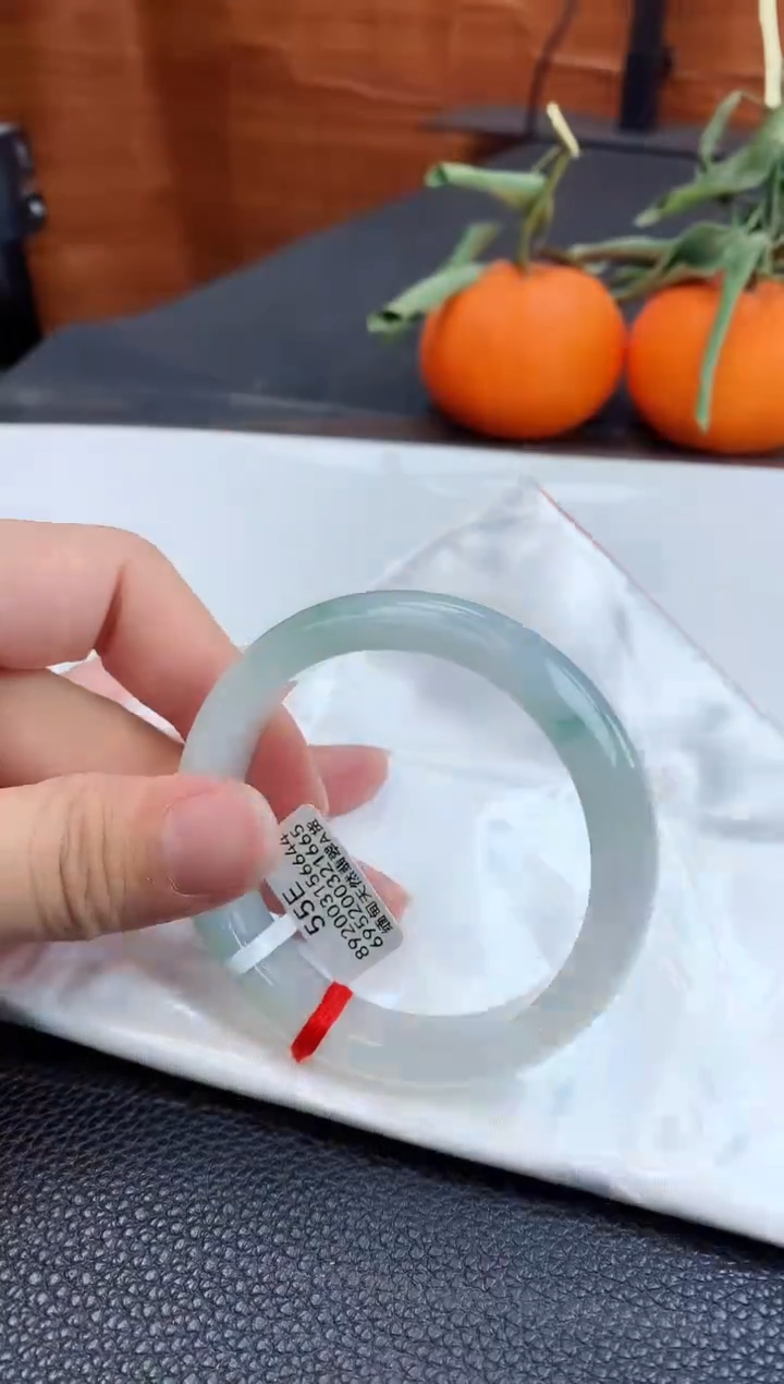 【闪购商品】翡翠手镯未镶嵌缅甸天然翡翠A货手镯
