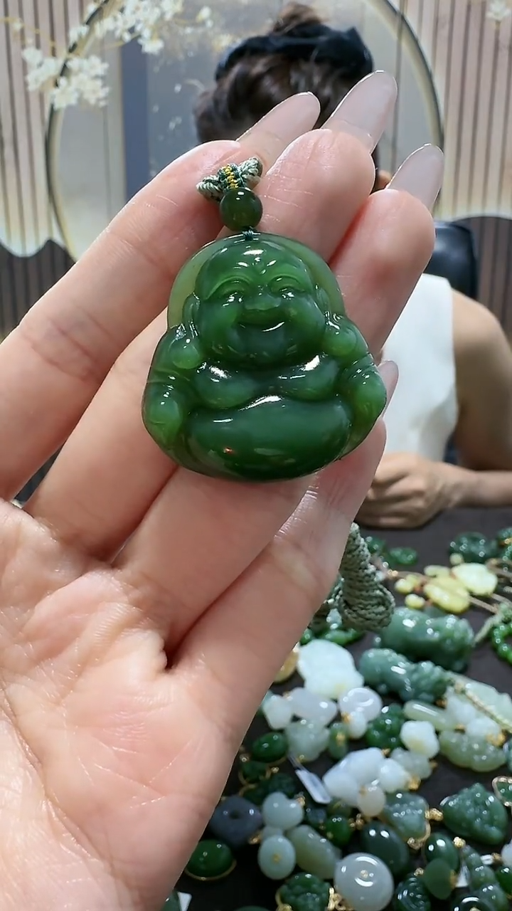 未镶嵌和田玉挂件1