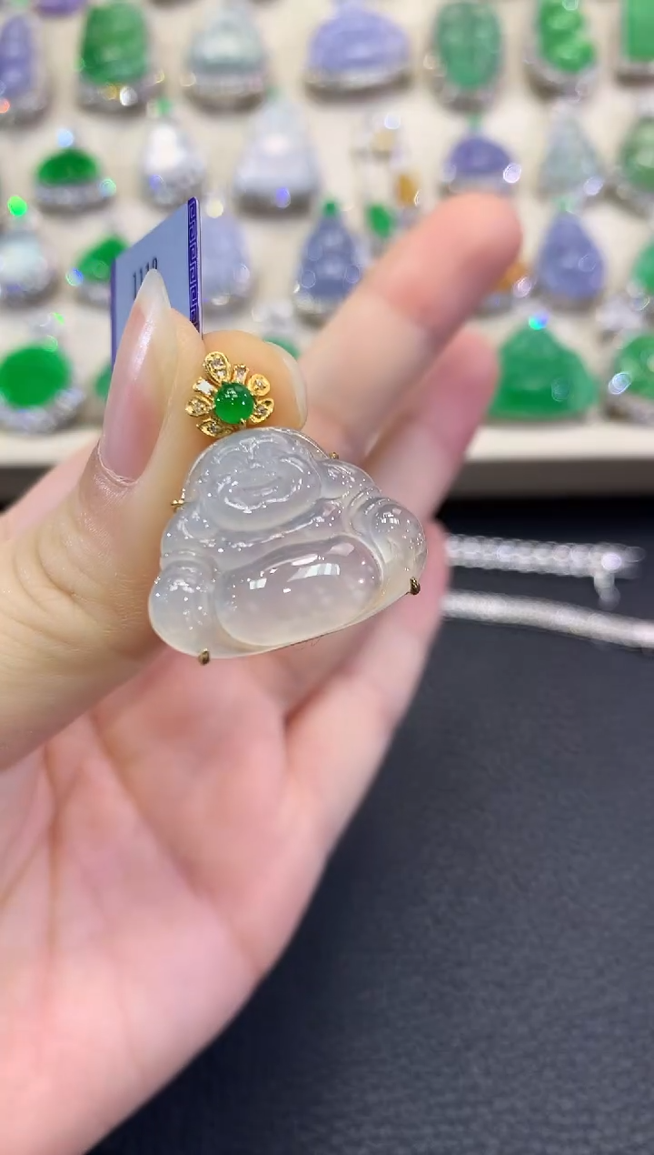 翡翠18K金镶嵌吊坠(不含链)春日珠宝 C11