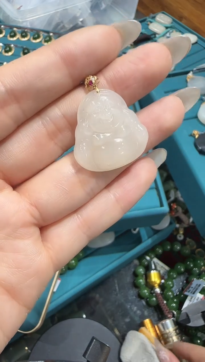 【闪购商品】和田玉吊坠/多样性发18K金镶嵌R232