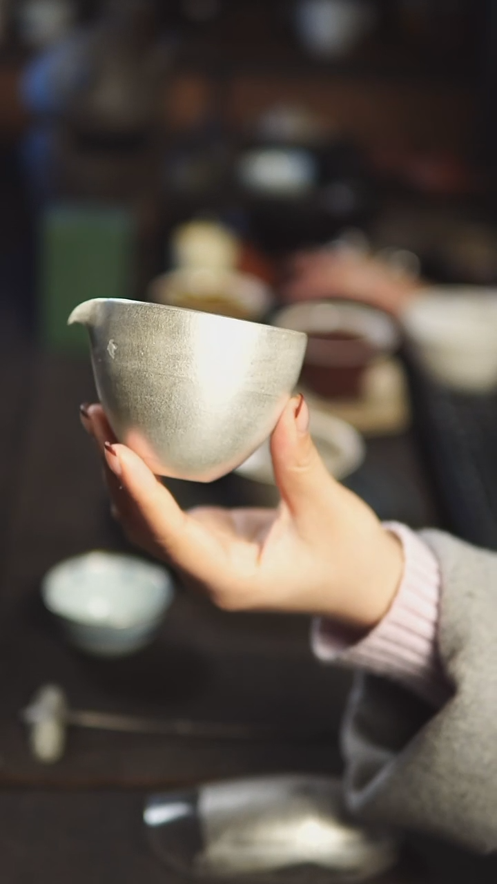 【闪购商品】吴一延 银彩公道杯