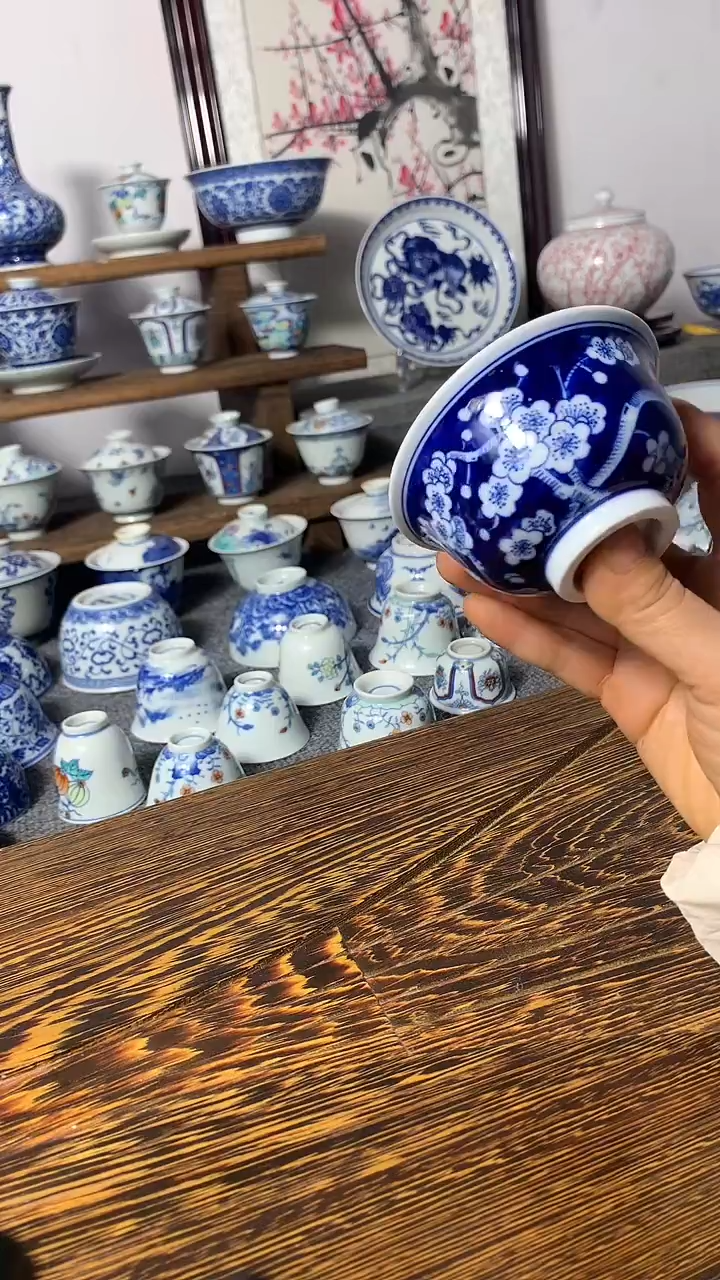 景德镇青花冰梅压手杯