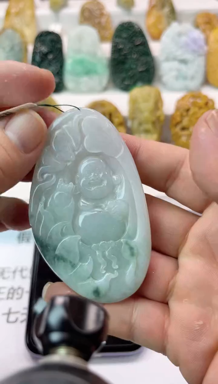【闪购商品】翡翠颈饰未镶嵌佛公
