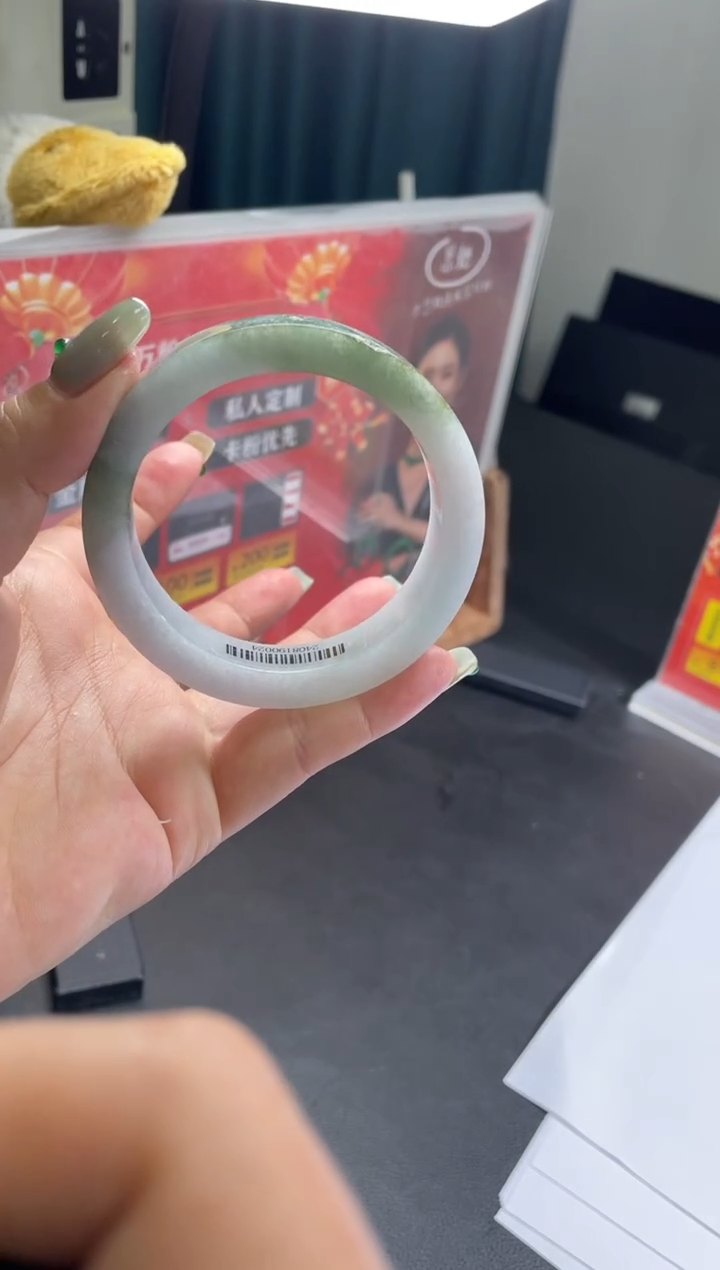 【闪购商品】定制翡翠手镯未镶嵌手镯DDQ/发一件