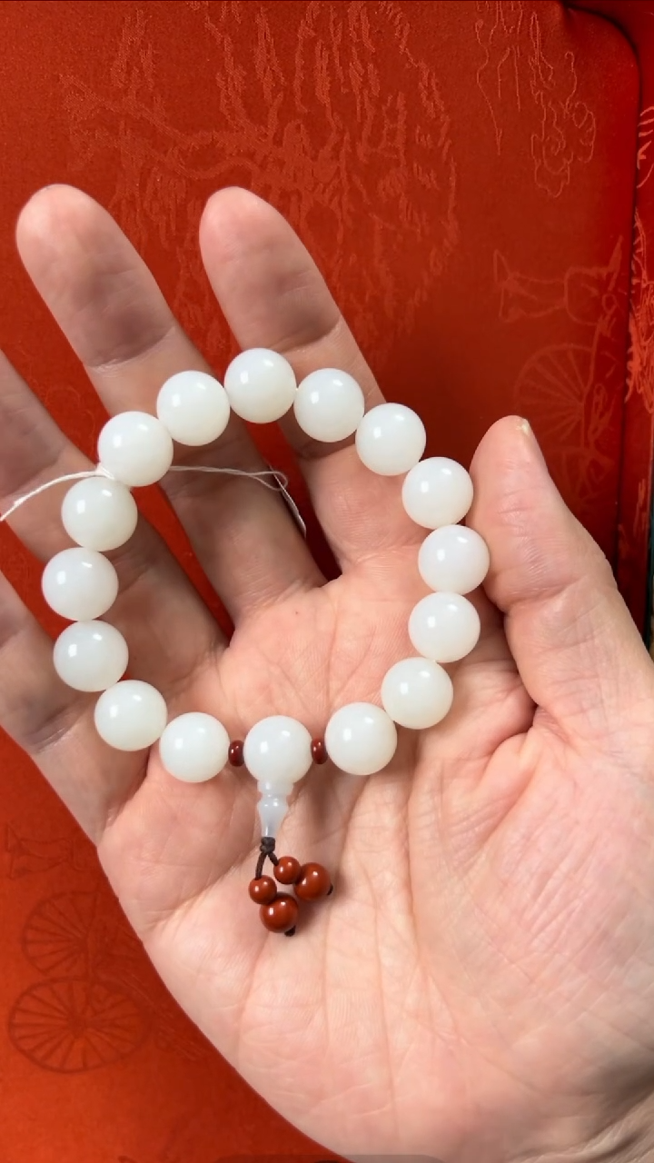 【闪购商品】和田玉手串未镶嵌白细山料手串