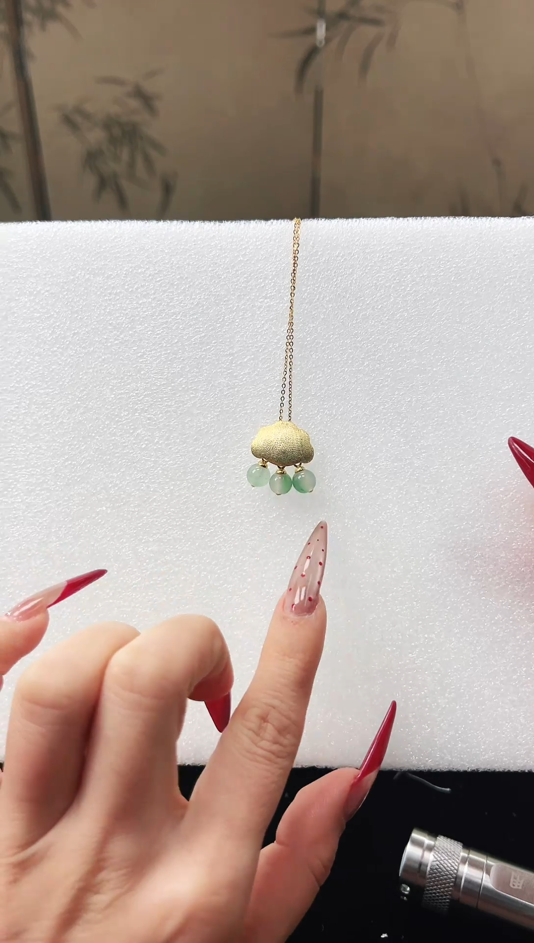 【闪购商品】石英质玉项链银S925镶嵌天然非洲翠项链