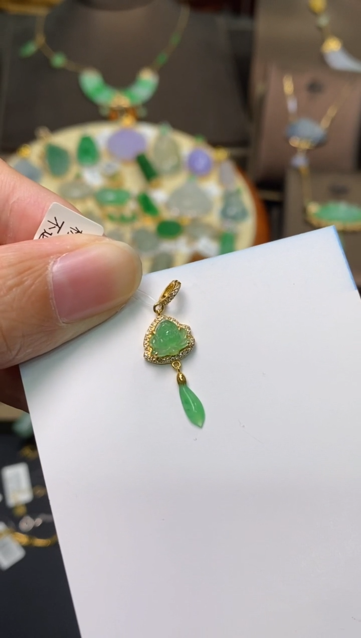 【闪购商品】翡翠颈饰18K金镶嵌净货11009