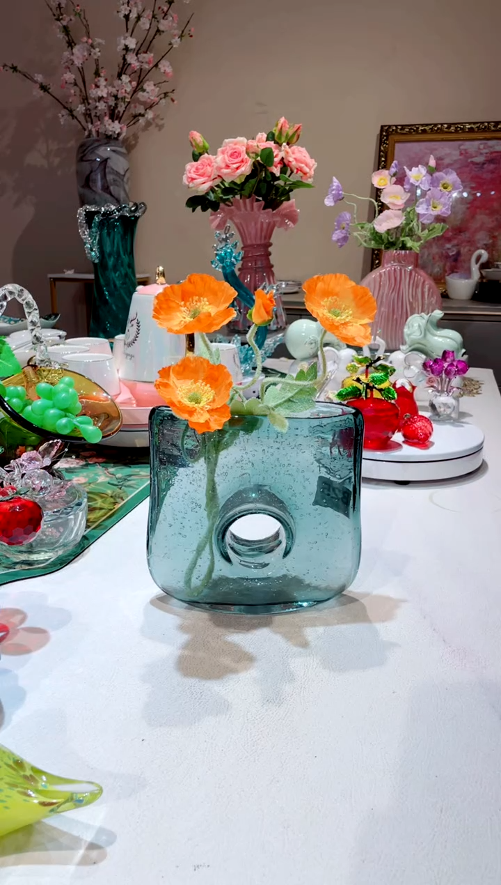 【闪购商品】琉璃手工艺品   灰色洞洞鱼缸花瓶+1黄花