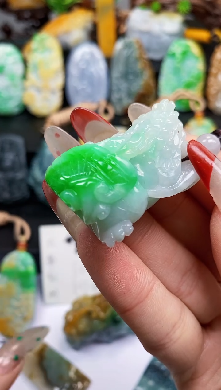 【闪购商品】定制翡翠未镶嵌A货翡翠