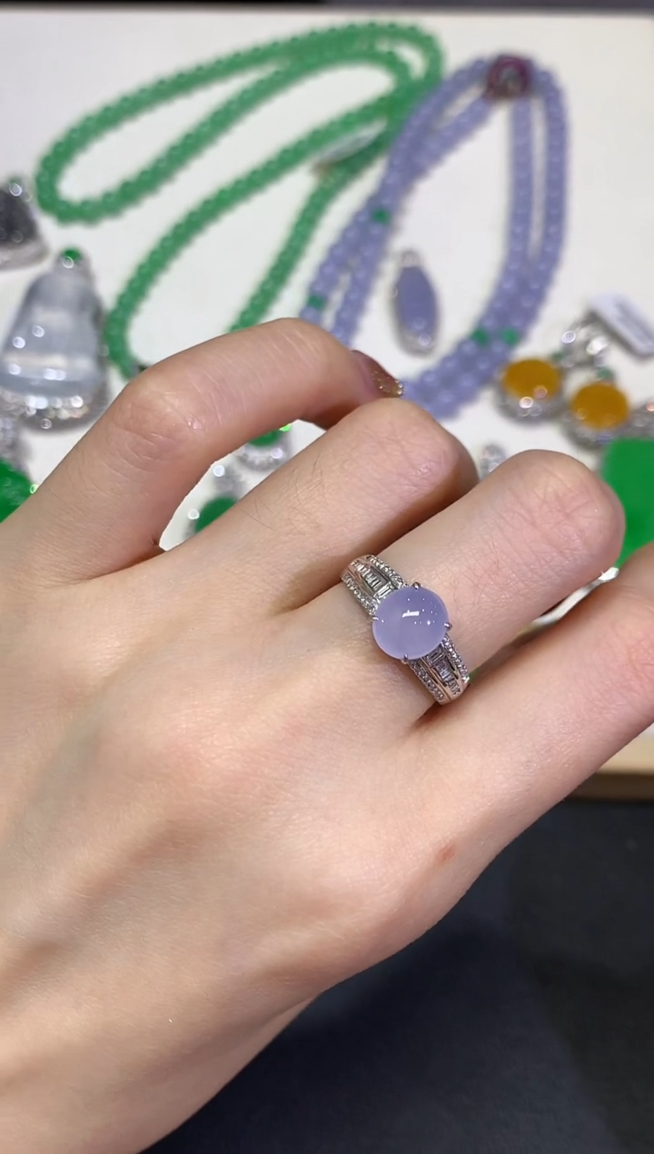 【闪购商品】翡翠颈饰18K金镶嵌团购29