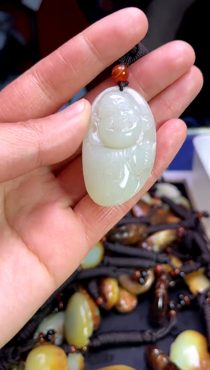 【闪购商品】和田玉颈饰未镶嵌1