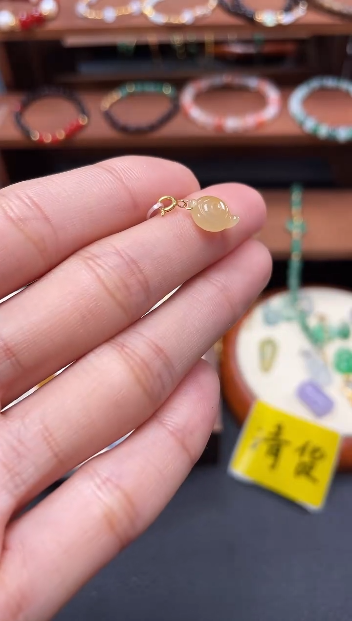 【闪购商品】翡翠吊坠(不含链)银S925镶嵌一个  JK672