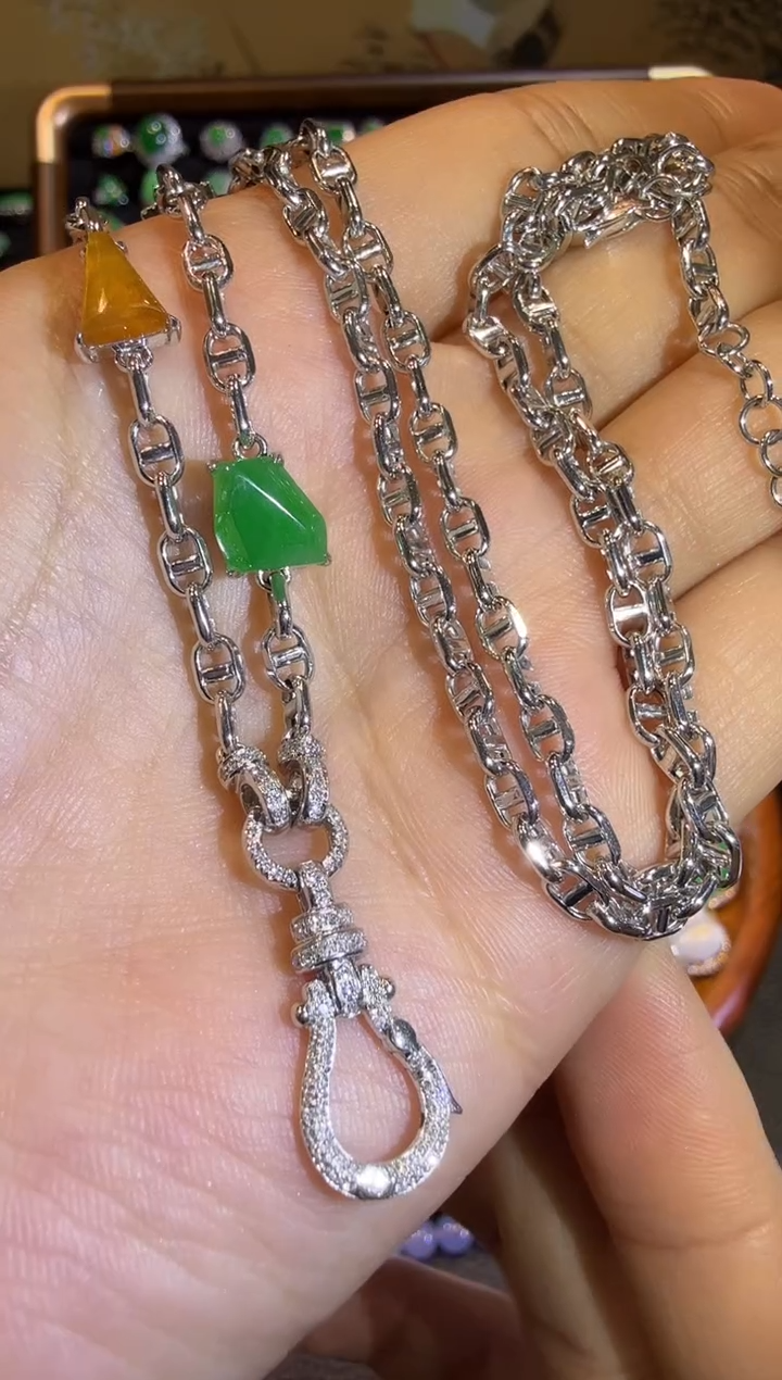 【闪购商品】翡翠颈饰18K金镶嵌精工重金版小猪鼻马蹄扣万能链