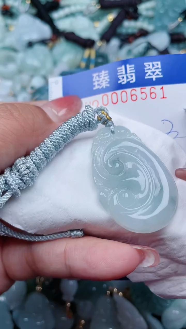 【闪购商品】翡翠颈饰未镶嵌.0006561