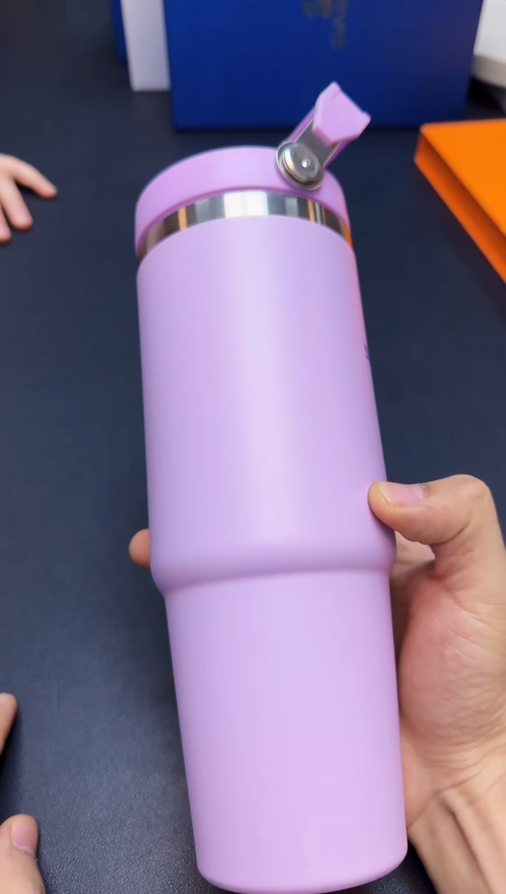 【闪购商品】瓷片全新正品一件不留@@WE239