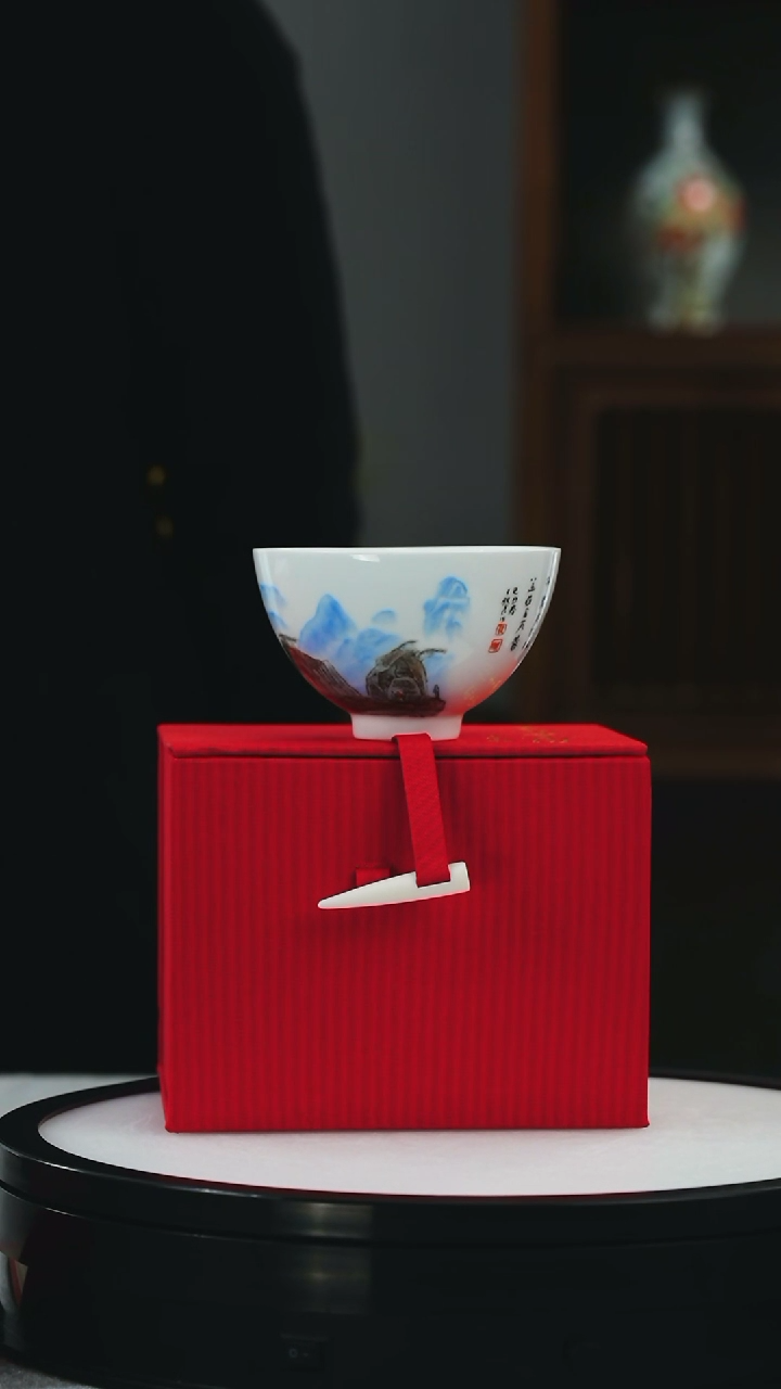 【闪购商品】摆件景德镇陶瓷摆件B002