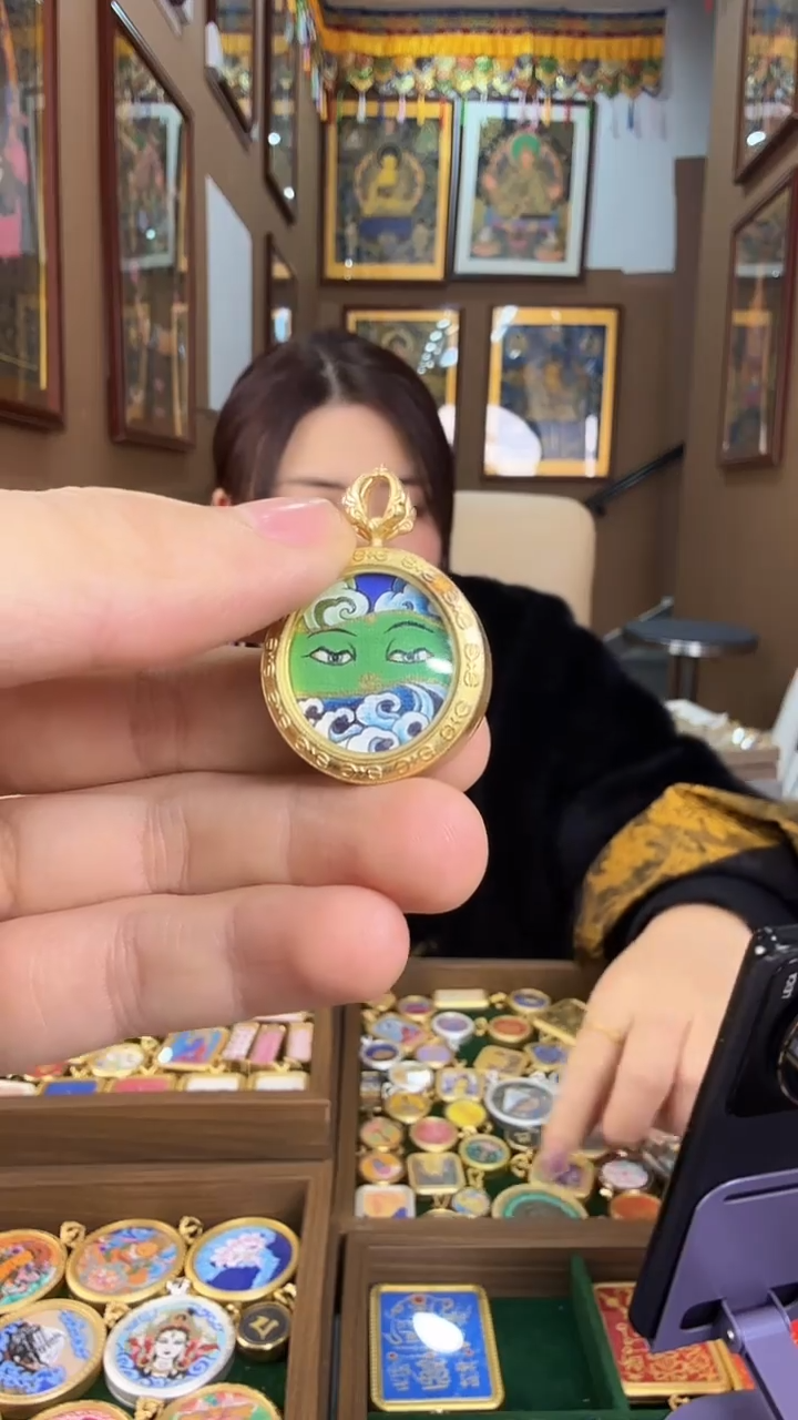 吊坠绿度母-纯手绘唐卡