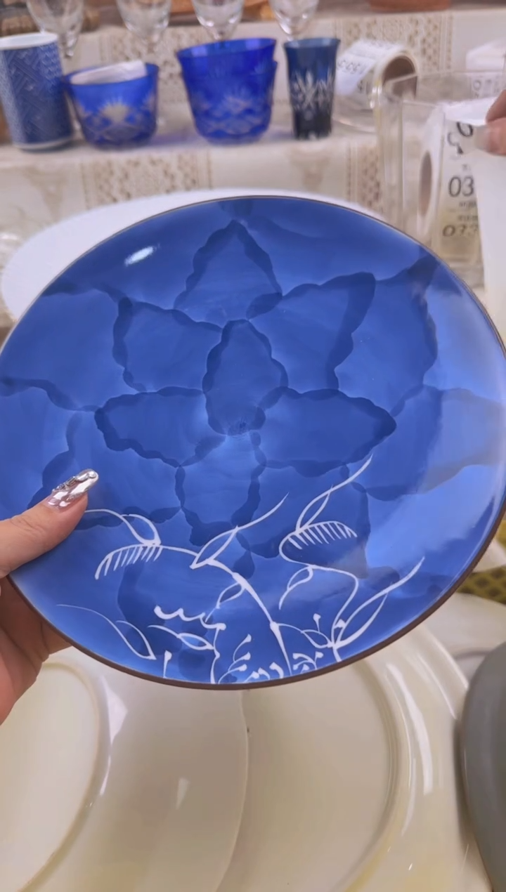 323默认微瑕，满20元包邮