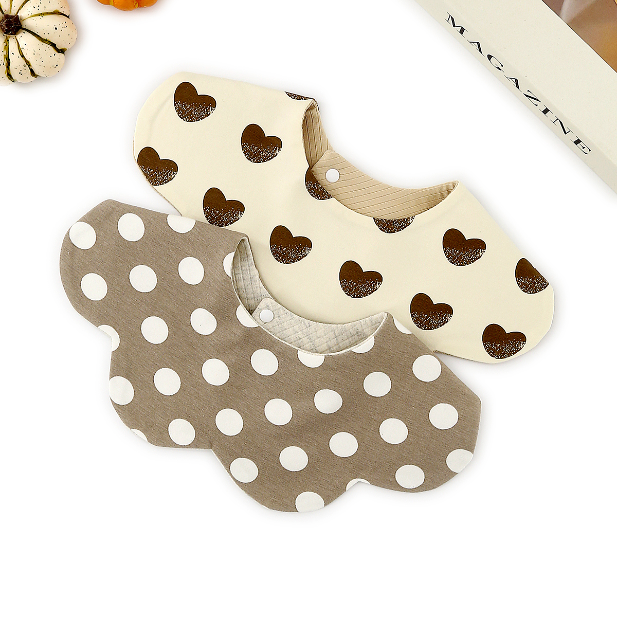 婴儿围嘴口水巾宝宝围嘴柔软舒适花瓣设计双面围兜新生儿