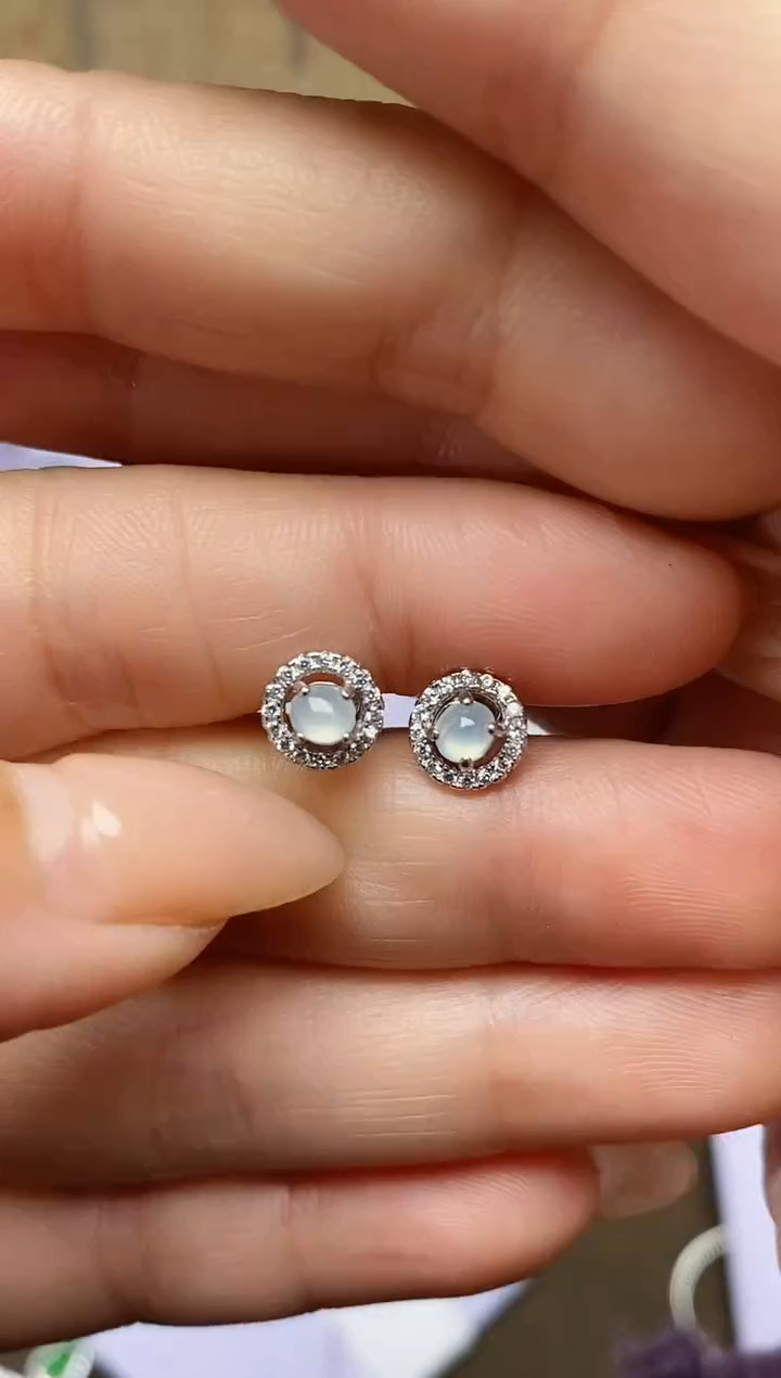 未镶嵌翡翠耳饰天然翡翠