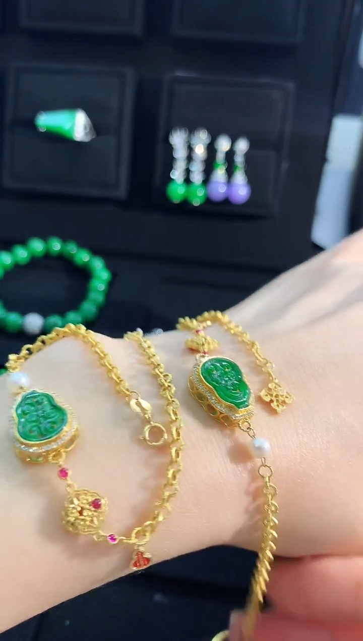 【闪购商品】翡翠手链18K金镶嵌手链（多样性发货发一条）