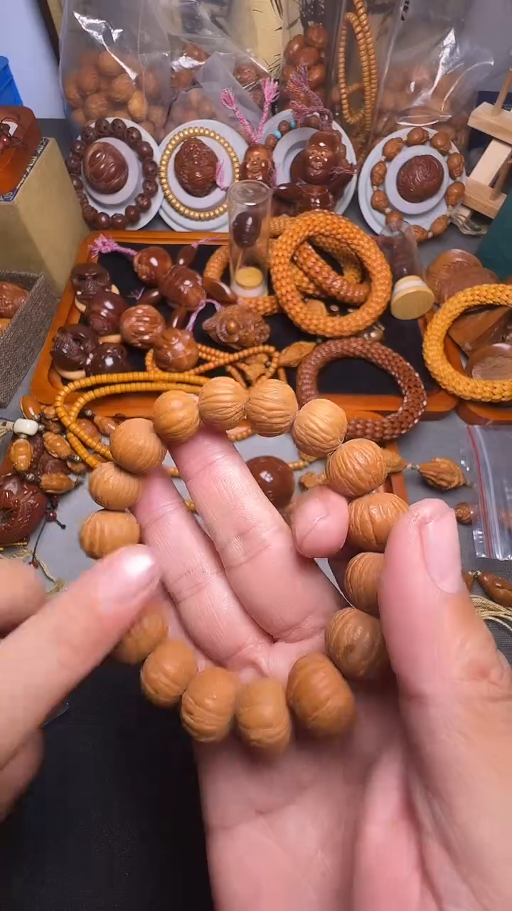 手串橄榄核刘*猴头土豪