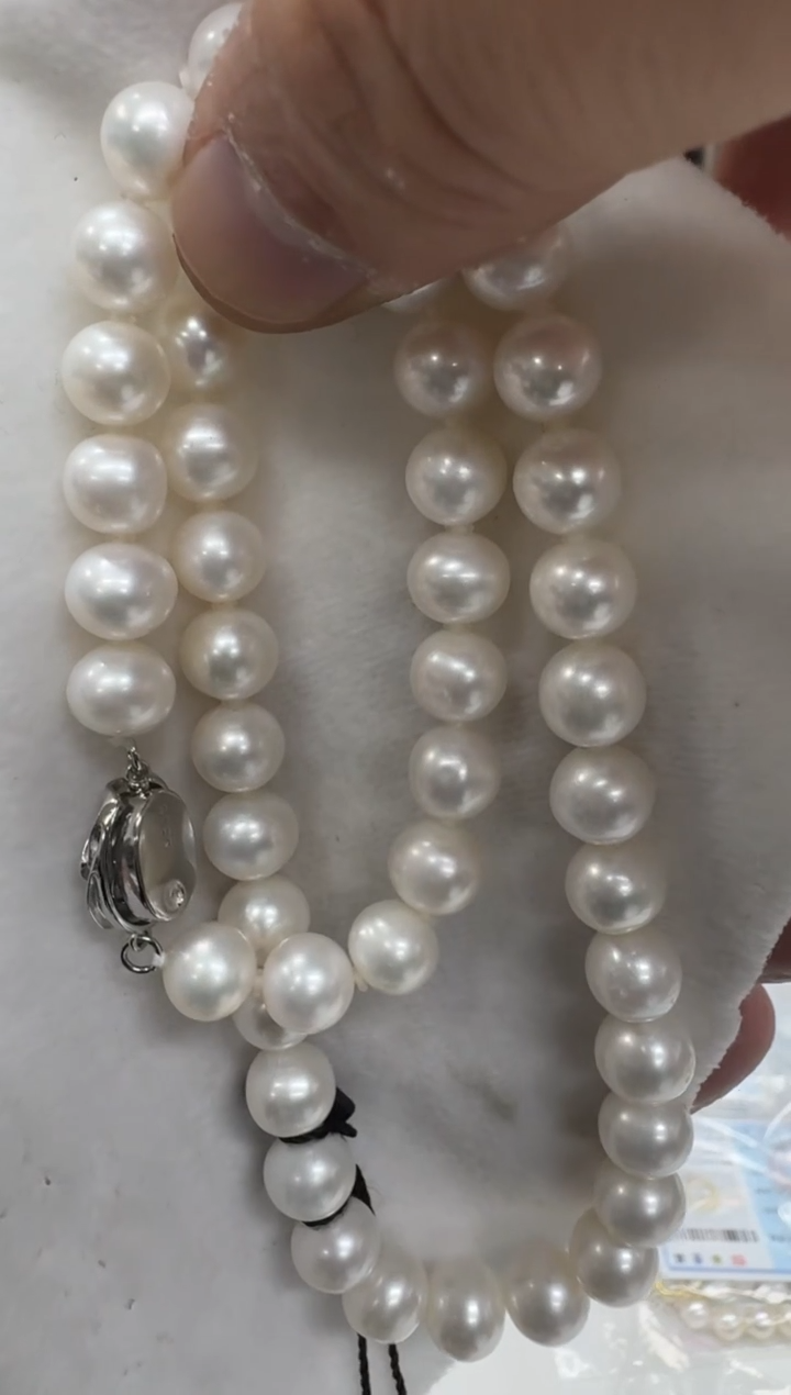 【闪购商品】淡水珍珠颈饰银S925镶嵌山茶花扣9-10无核