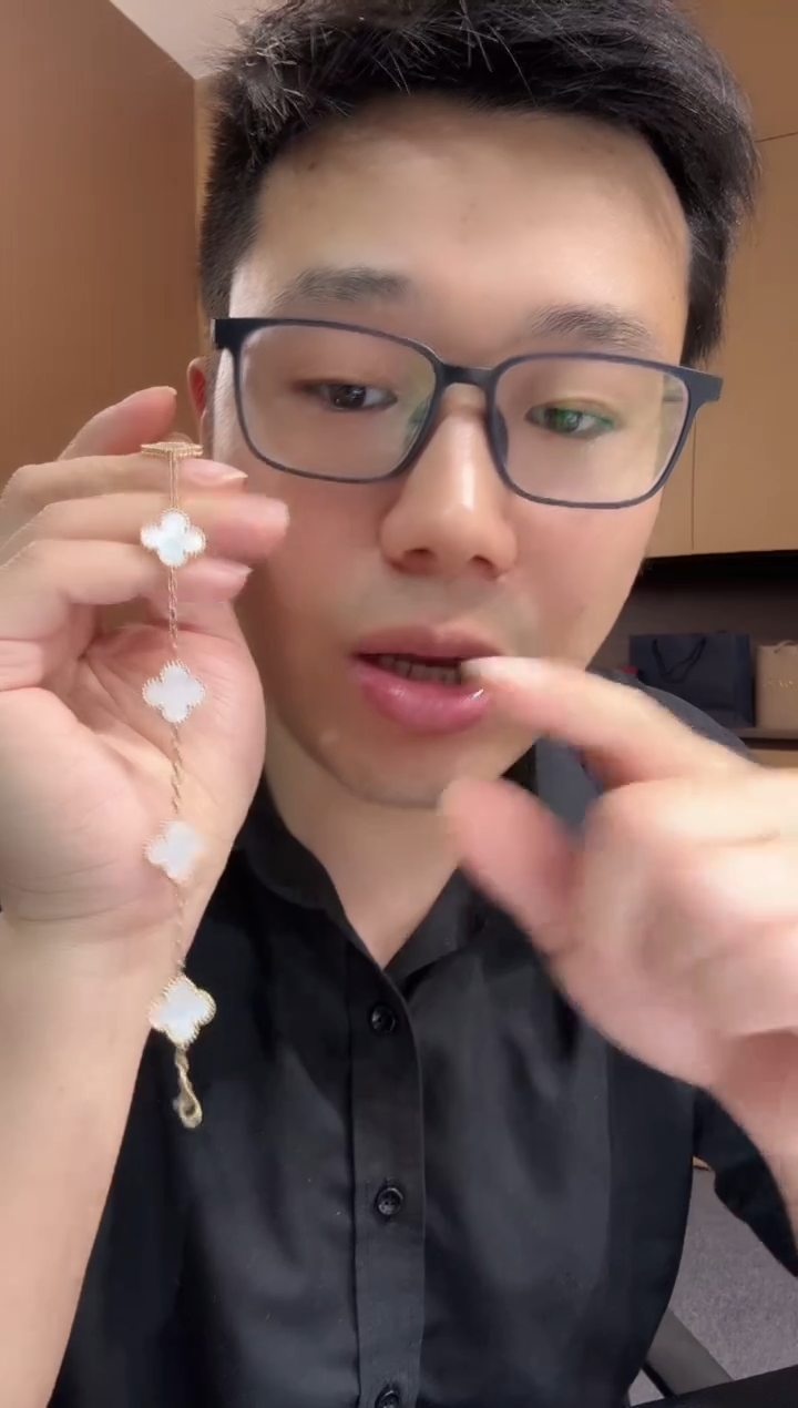 【闪购商品】贝壳（贝母）手链18K金镶嵌白色k黄，五花手链GHJ25版