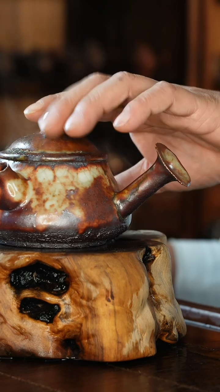 紫砂全手工侧把汉唐瓢