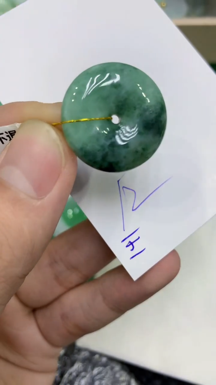 颈饰未镶嵌翡翠缅甸A货翡翠