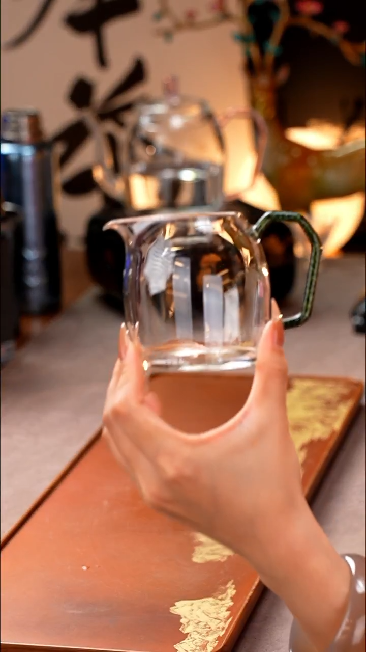 暗香疏影/炫彩秦权匀杯/黑金